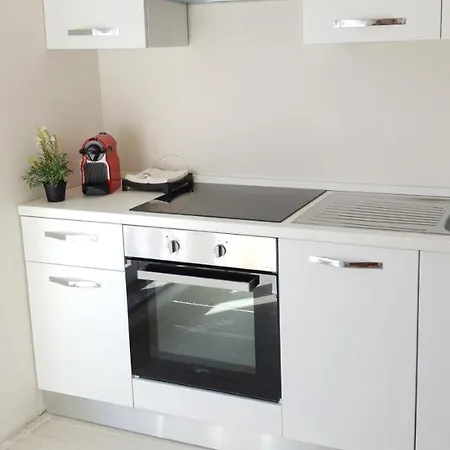 Aparts Apartment *