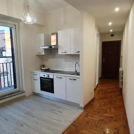 Aparts Apartment