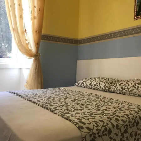 Qindajie House Bed & Breakfast