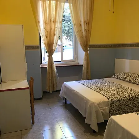 Qindajie House Bed & Breakfast Rome