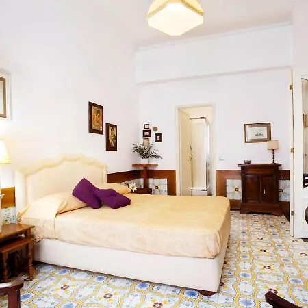 Foro Apartment