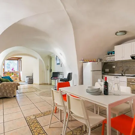 Apartment Moro 50 - Loft In Trastevere *