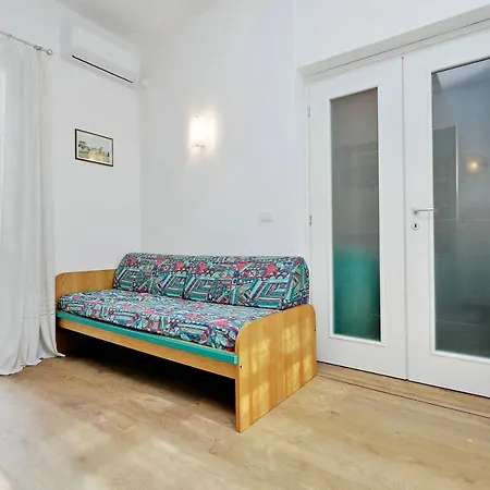 Apartment Chiara In San Paolo Rome