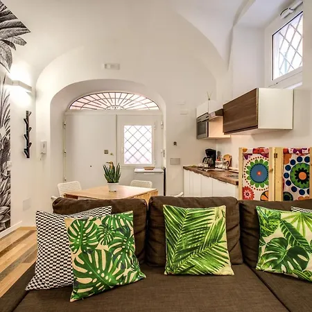 Fresh House Navona