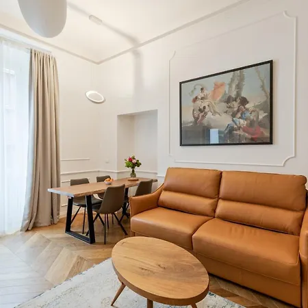 Buzzstays - Stylish Vatican Downtown Rome