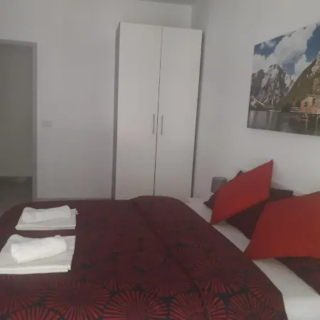Guest house Centro Monti Tiburtini *