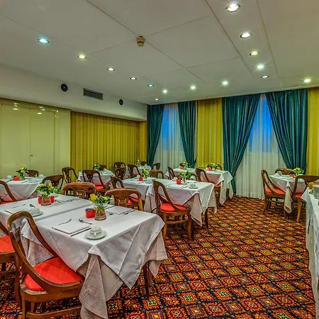 Atlante Garden 4* Řím