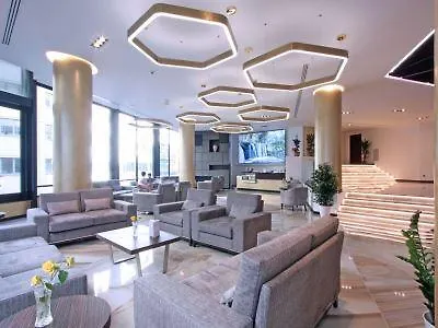 The Hive מלון 4*