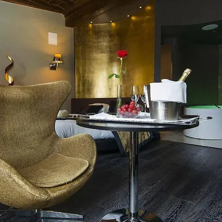 Torre Argentina Relais - Residenze Di Charme