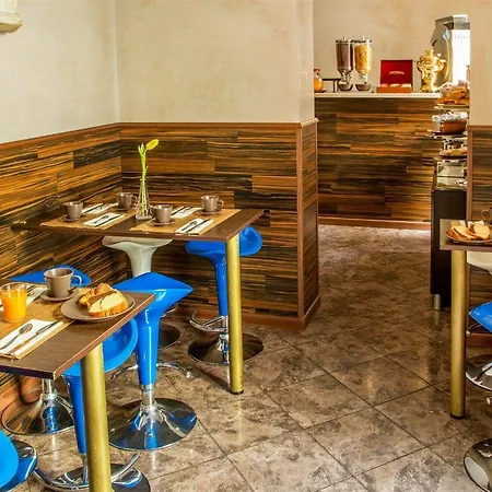 Hotel Vatican Amorim 3*