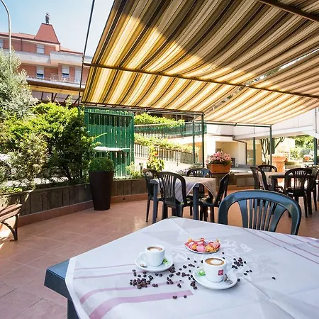 Casa Tra Noi Szálloda Róma