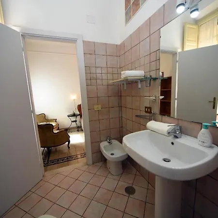 Con 3 Da Letto E 2 Bagni Vicino Al Vaticano * Rome