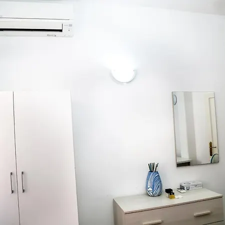 Apartment 46 Viale Vaticano Rome