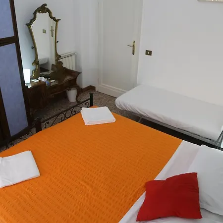 46 Viale Vaticano Apartment