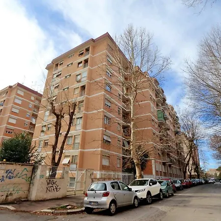 Chiara In San Paolo Apartment