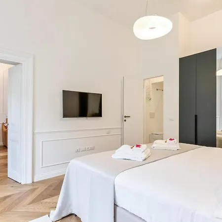 Buzzstays - Stylish Vatican Downtown *