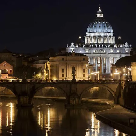 Loveromeapartments Campo De Fiori, Vatican