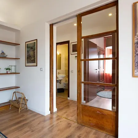 House Santa Caterina * Rome