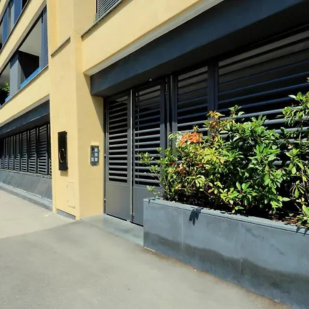 Green Terraced Apartment. 3 Stops From Colosseum Appartamento *