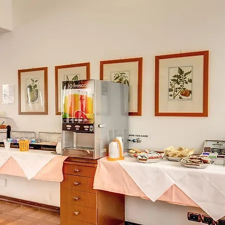 Hotel Casa Per Ferie Benedetta Roma