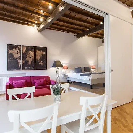 Vatican Trastevere With Wifi And Netflix Hotel Roma