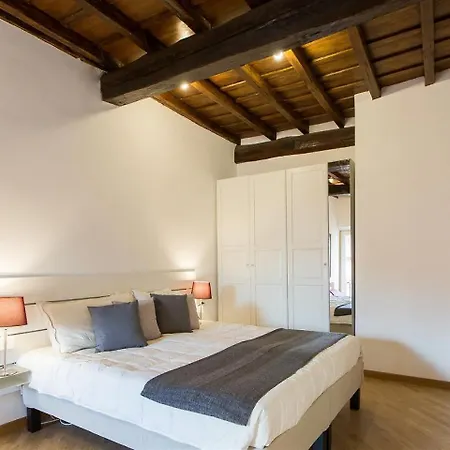 Vatican Trastevere With Wifi And Netflix Hotel