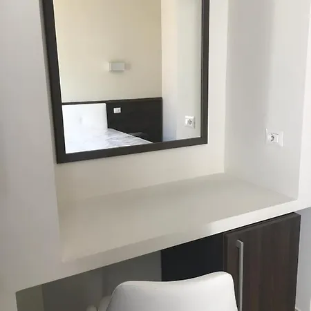 Venustas Hotel