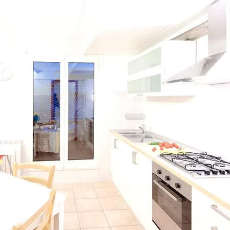 Apartment Via Cesare Algranati *