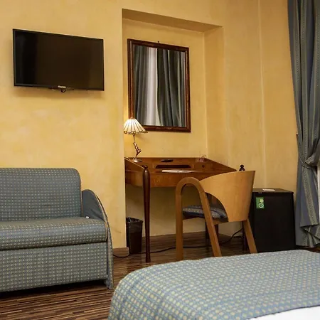 Best Western Artdeco Hotel 4*