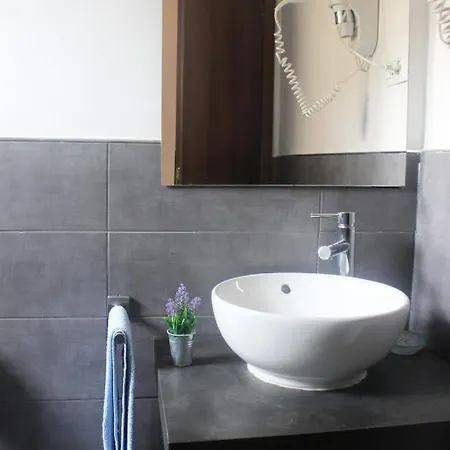 Isolatiberina Bed & Breakfast