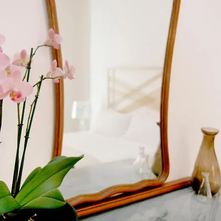 Modern Comfort, Poetic Charm Appartamento *