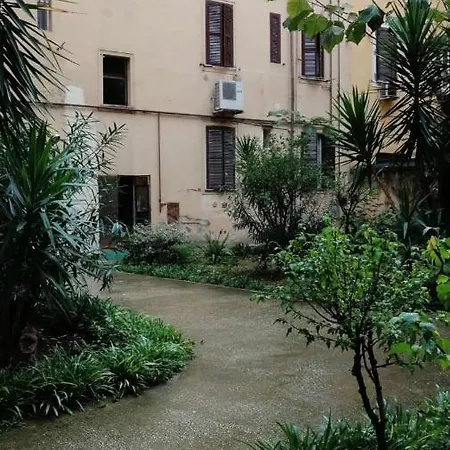 Romina Guest house 2*