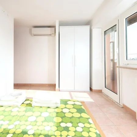Apartment Via Cesare Algranati *