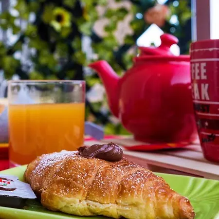 Bed & Breakfast La Quercia Di Mamre 3*