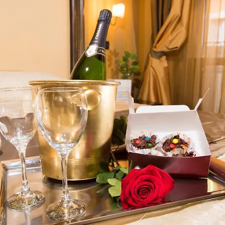 Domus Romantica Guest house 3*