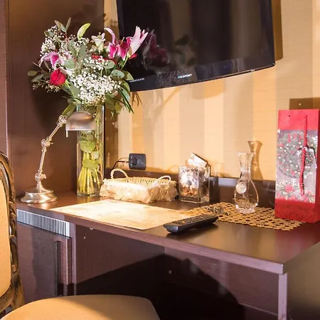 Domus Romantica 3*