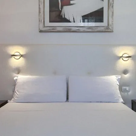 Gli Scipioni Bed & Breakfast 5*