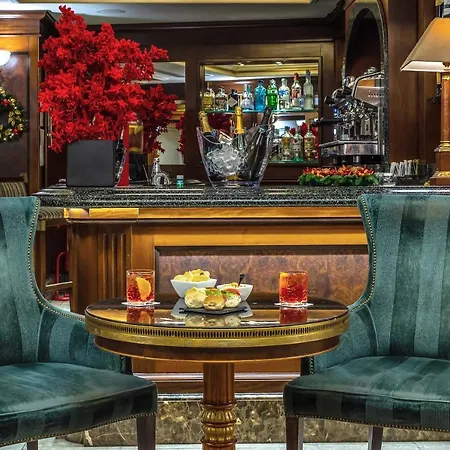 Hotel River Chateau 4*