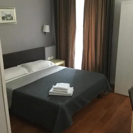 Elle Cavour Guest house Rome