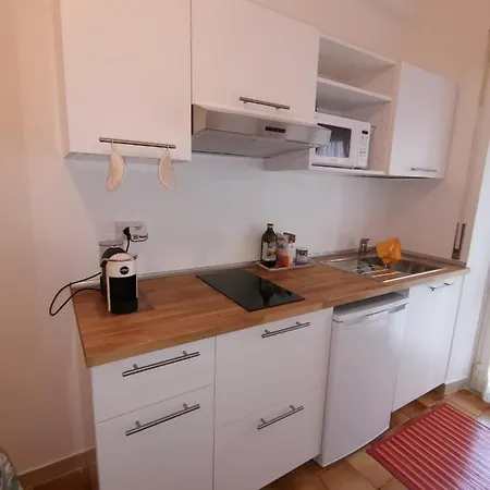Vatican House Monti Di Creta Apartment Rome