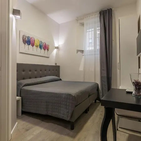 Domus Mazzini Bed & Breakfast