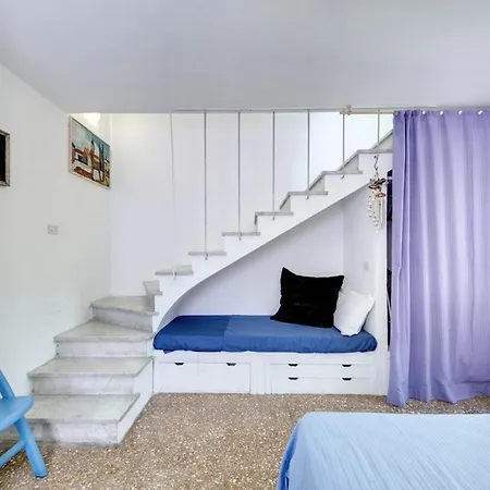 Apartment Rhome Leonina *
