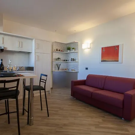 Astra Holiday home Rome