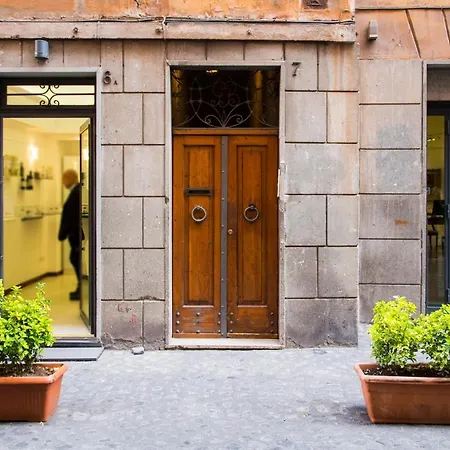 Trasteverehome - Monserrato House With Balcony Apartment Rome