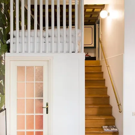 Trasteverehome - Monserrato House With Balcony * Rome