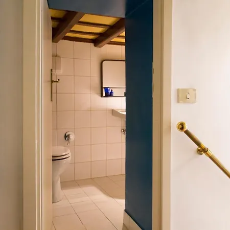 Trasteverehome - Monserrato House With Balcony Daire