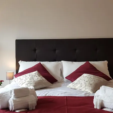 In Style St Peter Apartment