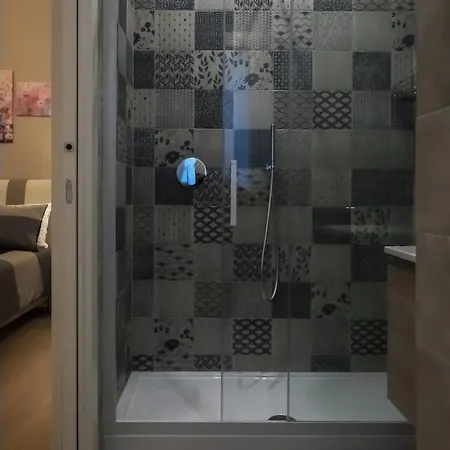 Casa Sciunzi - Elegant In Termini * Рим