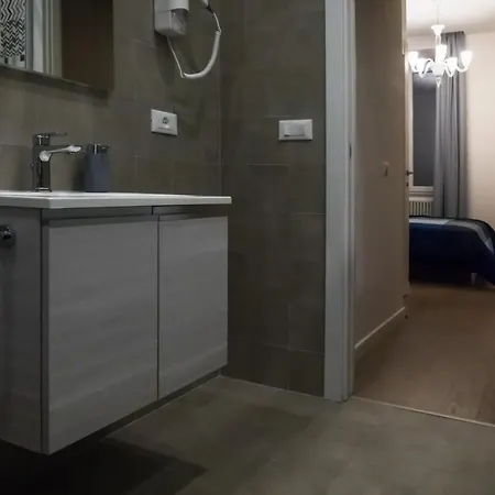 Апартаменты Casa Sciunzi - Elegant In Termini