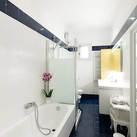 Leonardo Pantheon Apartment Rome